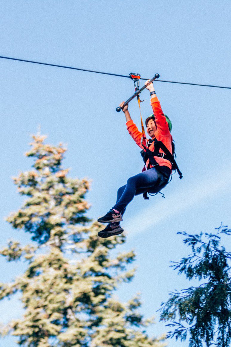 Guest on the zipline